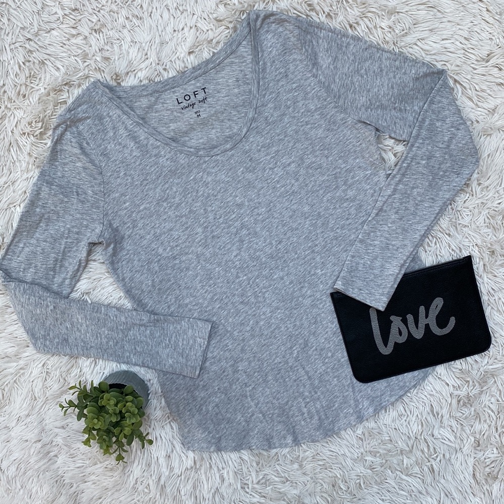 Loft Vintage Soft LS V-Neck Tee 💗 Gray